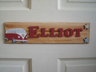 CHILDRENS WOODEN NAME PLAQUE hand painted personalised door/wall signs 