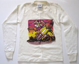 wile e coyote t shirt in Clothing, 