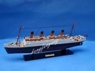 Auth Titanic Ocean Liner 20 Model Boat Ship Unique NEW