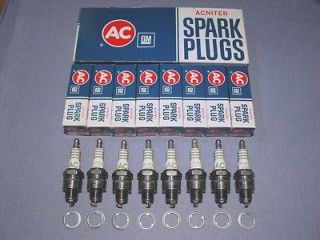 NOS AC R45S Spark Plugs 4 Even Green Rings with Knurled Bases & 1972 