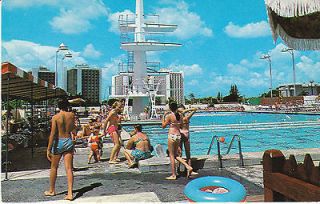   Postcard University of Miami Swimming Pool Florida Unused FL Card PC