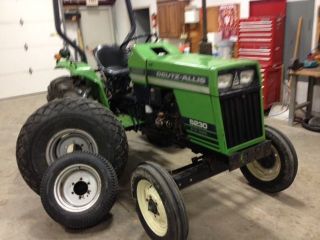 Deutz Allis 5230 aig or turf tires 1116 hours