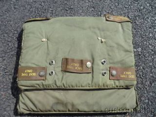 WWII VINTAGE USAAF USN PILOTS SEAT TYPE PARACHUTE HARNESS BACK PAD