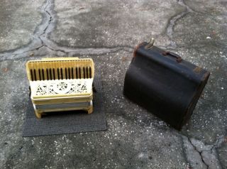 excelsior accordion in Accordion & Concertina