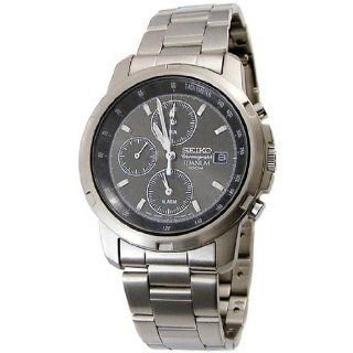 Seiko Mens SNA107 Titanium Bracelet Watch: Watches: 