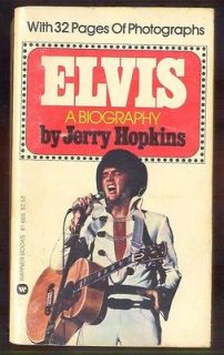 ELVIS A BIOGRAPHY JERRY HOPKINS WARNER BOOKS 32 PAGES PHOTOS 1970S 