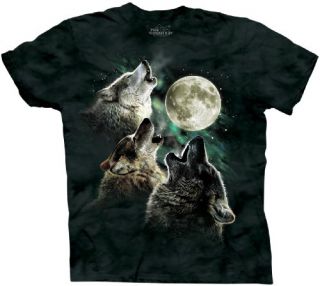The Mountain Three Wolf Moon Short Sleeve Tee: Clothing