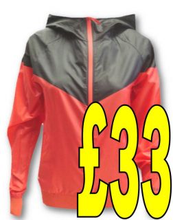 NIKE Ladies NSW Feather Weight Wind Runner RED/BLACK Jacket 