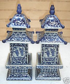   Made Blue & White Figure Design Pagoda Shape Porcelan Ginger Jar Vase