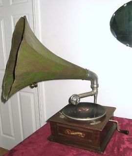   His Masters Voice No 5A The Lord Krishna Gramophone Phonograph + Horn