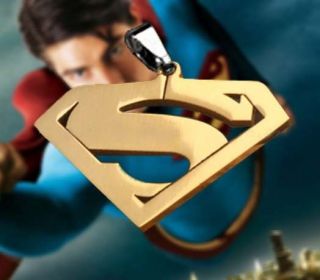 SMALLVILLE SUPERMAN 1 10 Clark Kent Gold Costume Titanium Pendant 