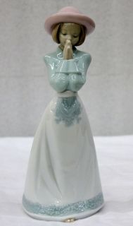   in box NAO hand made porcelain figurine style Please, please by Lladro