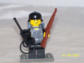 lego minifig ww2 german soldier radio man with accessories time