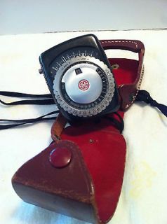   GE GENERAL ELECTRIC TYPE PR 1 EXPOSURE LIGHT METER WITH LEATHER CASE