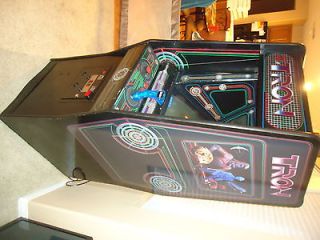 TRON Upright ORIGINAL Arcade Machine by Midway **U SEND A SHIPPER**