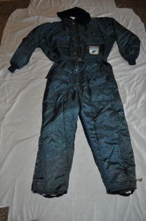 GREEN INSULATED WORK FARM SNOW COVERALLS XX LARGE MENS BASS FISHING 