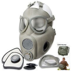 Military Surplus Czech M10M Gas Mask with Filters