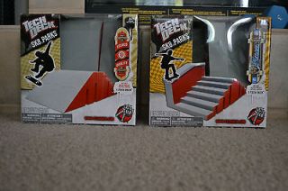 TECH DECK Ramp/Stairs/Rails LOT OF 2 SK8 PARKS with Tech Decks NEW