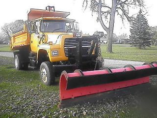 ford l8000 4x4 plow dump with salt spreader  9600 00 16 