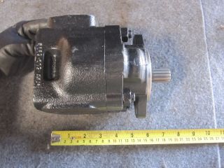 new parker commercial hydraulic pump 9399e time left $ 299