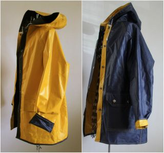 VTG Reversible Shiny Blue Yellow hood PVC vinyl raincoat Slicker Rain 