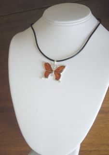 SS HOUSE OF RHYA ARTISAN CRAFTED AMBER BUTTERFLY PENDANT   BEAUTIFUL 