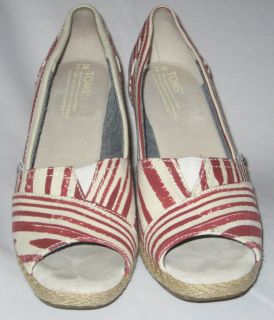 TOMS RED PAINTED BRUSH STRIPE CANVAS WEDGE WOMEN SHOES SIZE 7