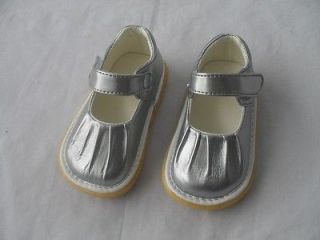 New Baby Girls Shiny Silver Dress Squeaky Shoes Toddler Size 6 + Xtra 