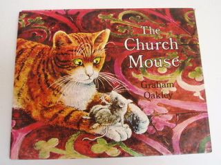 Newly listed THE CHURCH MOUSE   Graham Oakley   Childrens picture