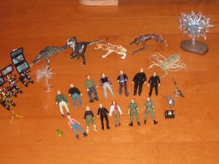 PRIMEVAL ACTION FIGURES   LOTS TO CHOOSE FROM   BUILD YOUR 