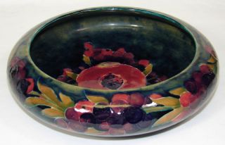 Vintage William MOORCROFT Pottery Burslem POMEGRANATE Bowl SIGNED c 
