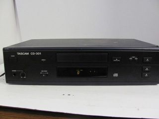 tascam cs 301 rackmountable cd player 120vac 60hz 12w used