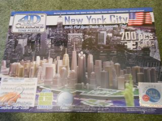 4D CITYSCAPE TIME PUZZLE  NEW YORK CITY SKYLINE 700 pcs Glow in Dark 