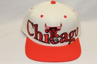 Chicago Bulls Adidas NBA Snapback Hat Cap Cream Red