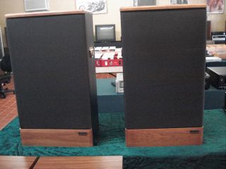 Advent Legacy II Speakers Sound Great