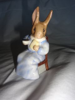 Royal Albert England Beswick Cottontail Beatrix Potter Rabbit Figurine 