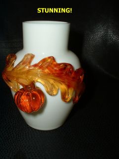 BEAUTIFUL OLD STEVENS WILLIAMS OPALINE VASE WITH APPLIED AMBER DESIGNS 