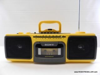   Sony CFS 920 Sports FM/AM Radio Stereo Cassette Tape Recorder Boombox