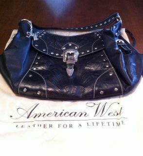 American West Black Iron Horse Purse Pre Owned & in Excellent 