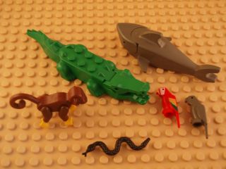 Lego Lot Minifig Animals Monkey Alligator Shark More