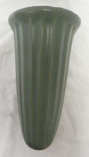 Vintage Green Ribbed Pottery Flower Wall Pocket Wallpocket Vase 49 