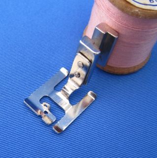   Singer Featherweight Applique Foot 161612 ~ Sewing Machine Attachment