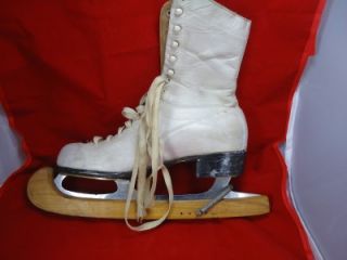 vintage white leather women ice skates