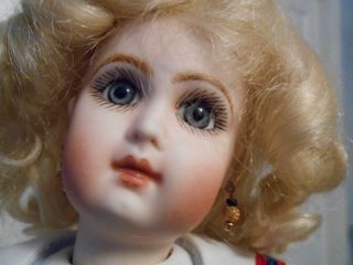 ANTIQUE REPRO FRENCH JUMEAU ARIELLE DOLL HEAD on BLEUETTE BODY