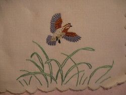 SET EIGHT VINTAGE COCKTAIL NAPKINS EMBROIDERED BIRDS AND GRASSES