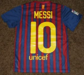 FCB Barcelona 10 Lionel Messi Soccer Jersey Youth Size 24
