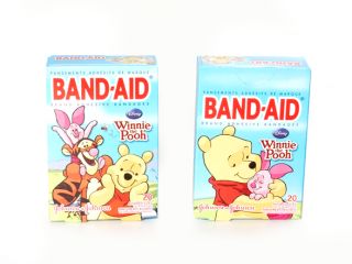 Johnson & Johnson Band Aid Winnie the Pooh 20 Count Bandages   12 Pack