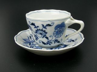 Blue Danube China Coffee Tea Cup and Saucer Blue Onion Japan