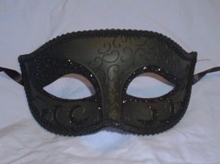Black Venetian Men Elegant Masquerade Halloween New Years Mardi Gras 