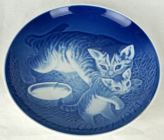 Vintage BING GRONDAHL B&G Porcelain Cat Kitten 1971 Mothers Day Plate 